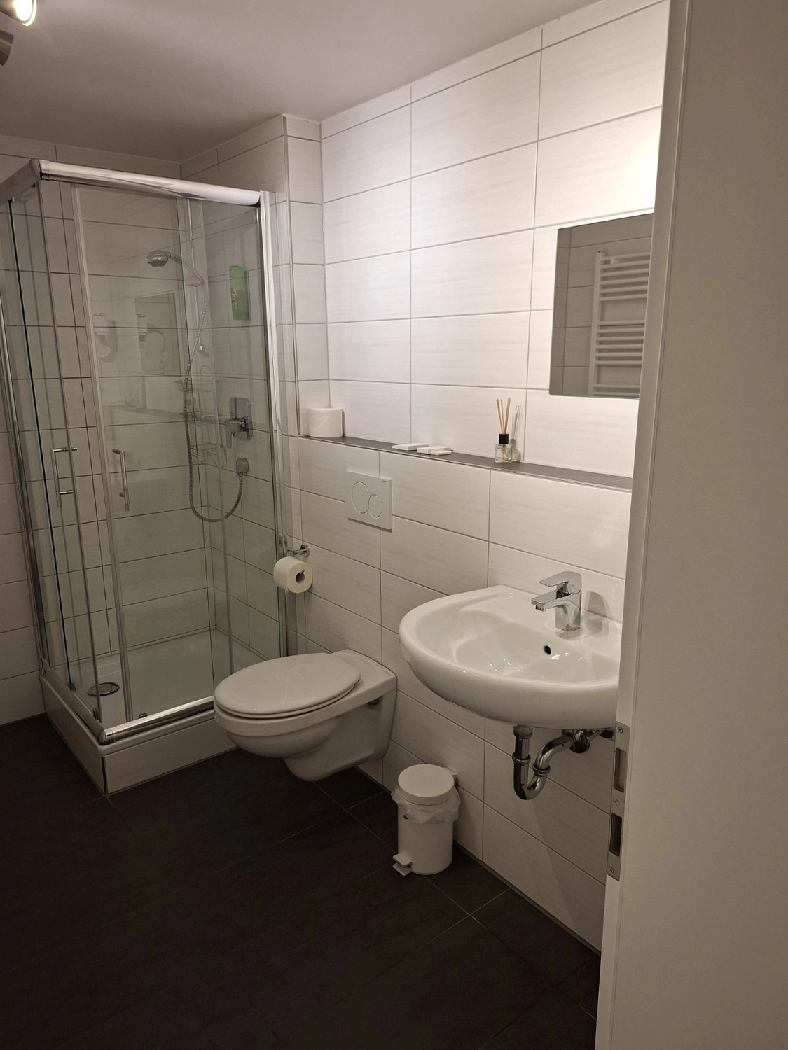 Gasthaus Adler - Gästehaus- Badezimmer