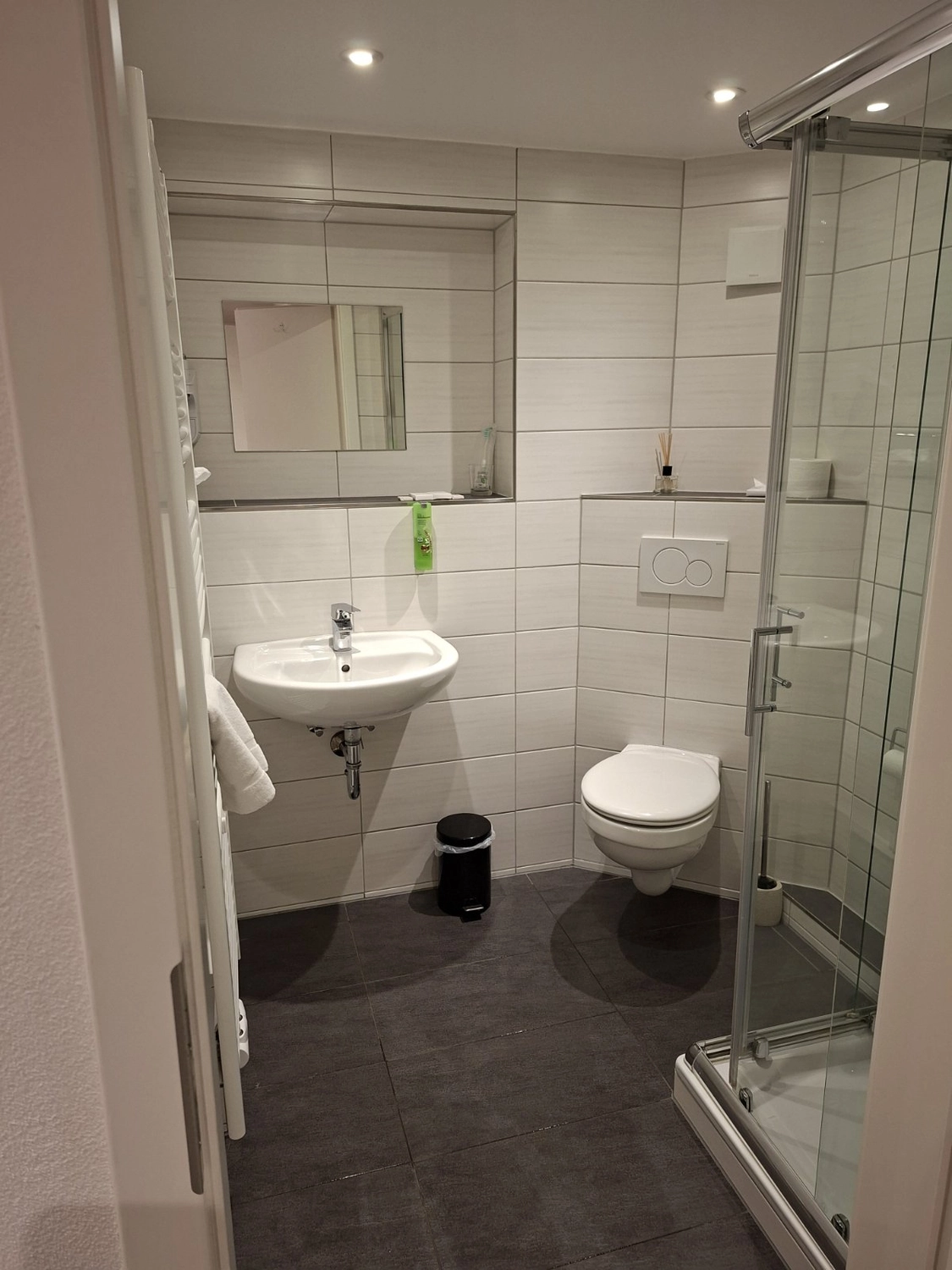 Gasthaus Adler - Gästehaus- Badezimmer