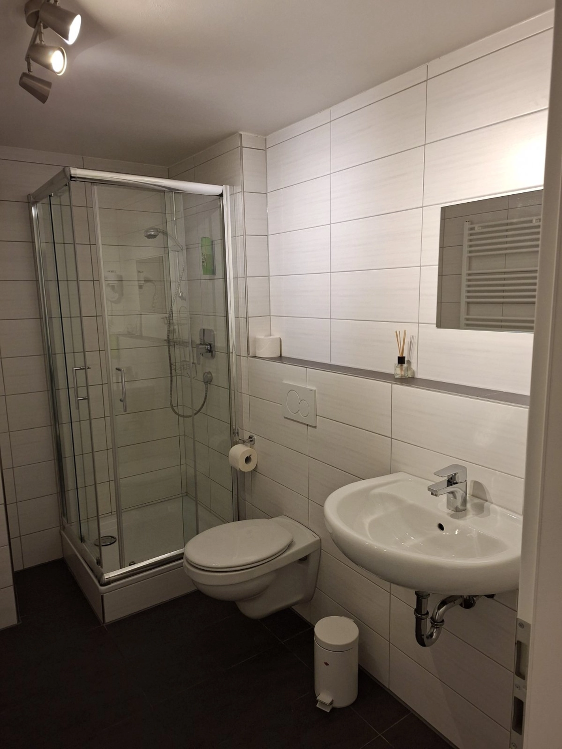 Gasthaus Adler - Gästehaus- Badezimmer